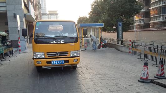 上海下水管道疏通高壓車清理清淤清洗市政管道-吸抽化糞池淤泥污水池清掏-地漏馬桶堵塞檢測維修的附近公司熱線電話